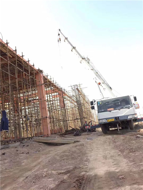 丹寨县吊车作业的安全注意事项有哪些？